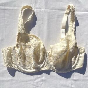 Chantelle Classy Underwire Bra 32DD Ivory Lace Cream 3011